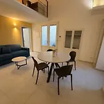 Molo Mazzini Bed & Breakfast *
