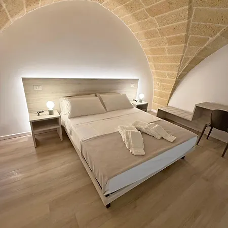 Molo Mazzini * غالّيبولي