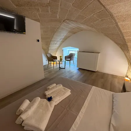 فندق مبيت وإفطار Molo Mazzini